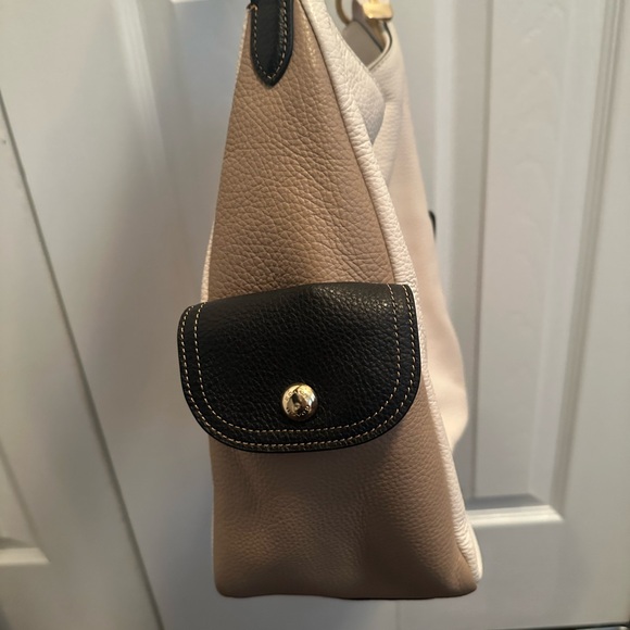 Coach White/Tan Leather Hobo Bag, zippered with small buckles on the side - Picture 5 of 16